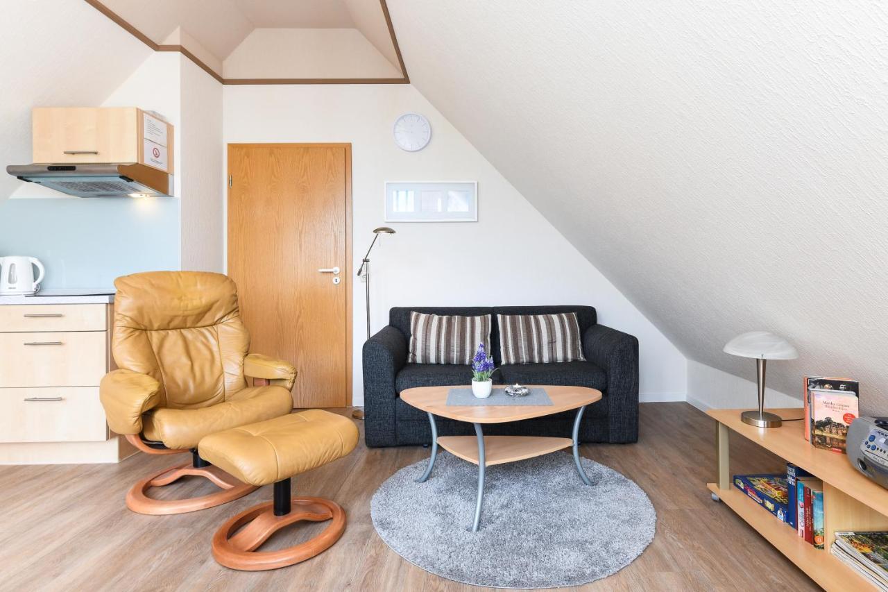 Ferienwohnungen Haus Sternenlicht Esens Eksteriør billede