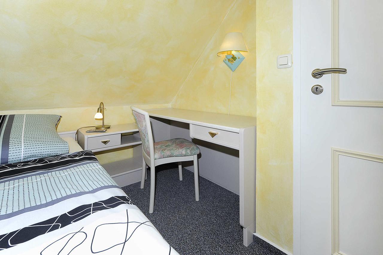 Ferienwohnungen Haus Sternenlicht Esens Eksteriør billede